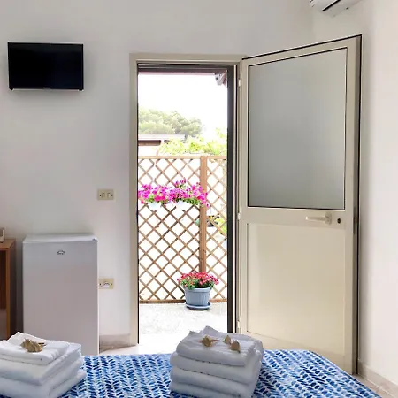 Vento Del Mare Oda ve Kahvaltı 3*