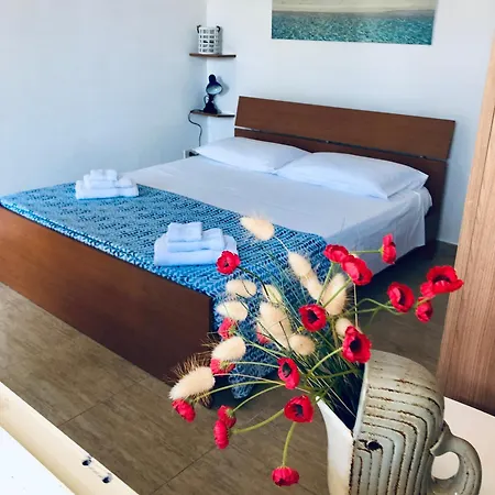 Bed and breakfast Vento Del Mare 3*